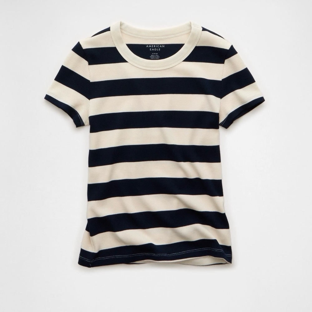 American Eagle Hey Baby waffle tee!